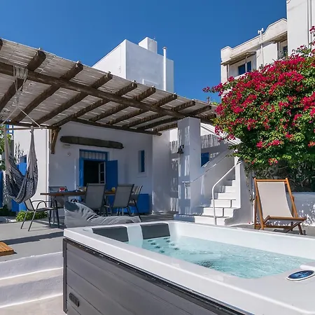 Soleil Adamantas (Milos)