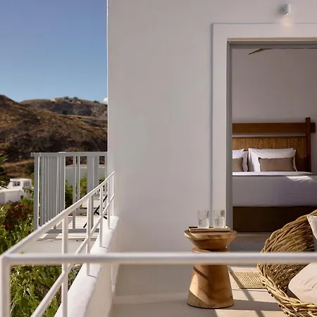 Soleil - Delmar Collection * Adamantas (Milos)